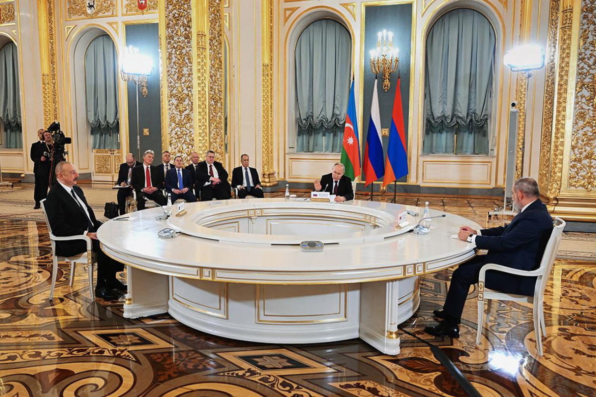 Москва готова оказать поддержку примирению Еревана и Баку - МИД РФ 