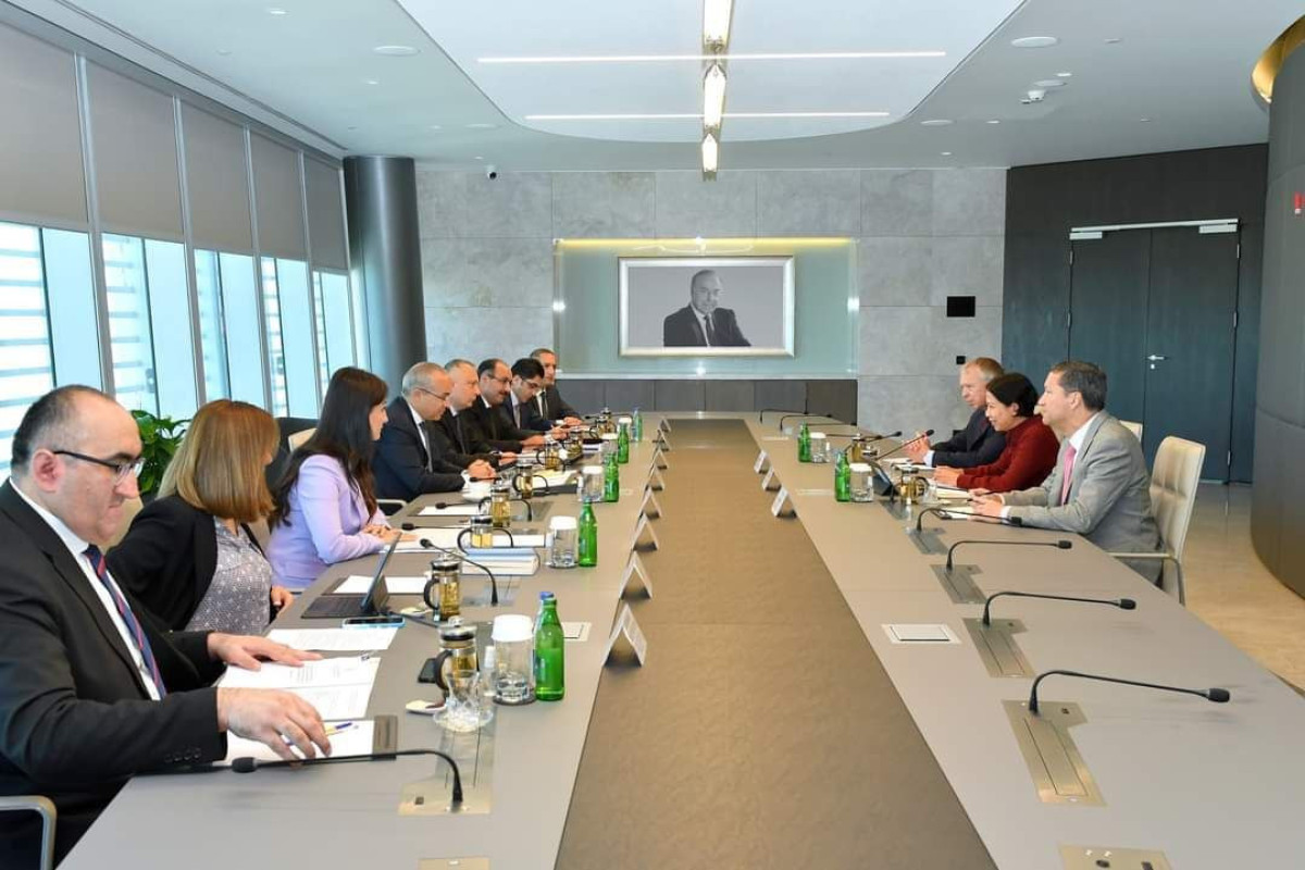 Джаббаров встретился с представителями МВФ по Азербайджану