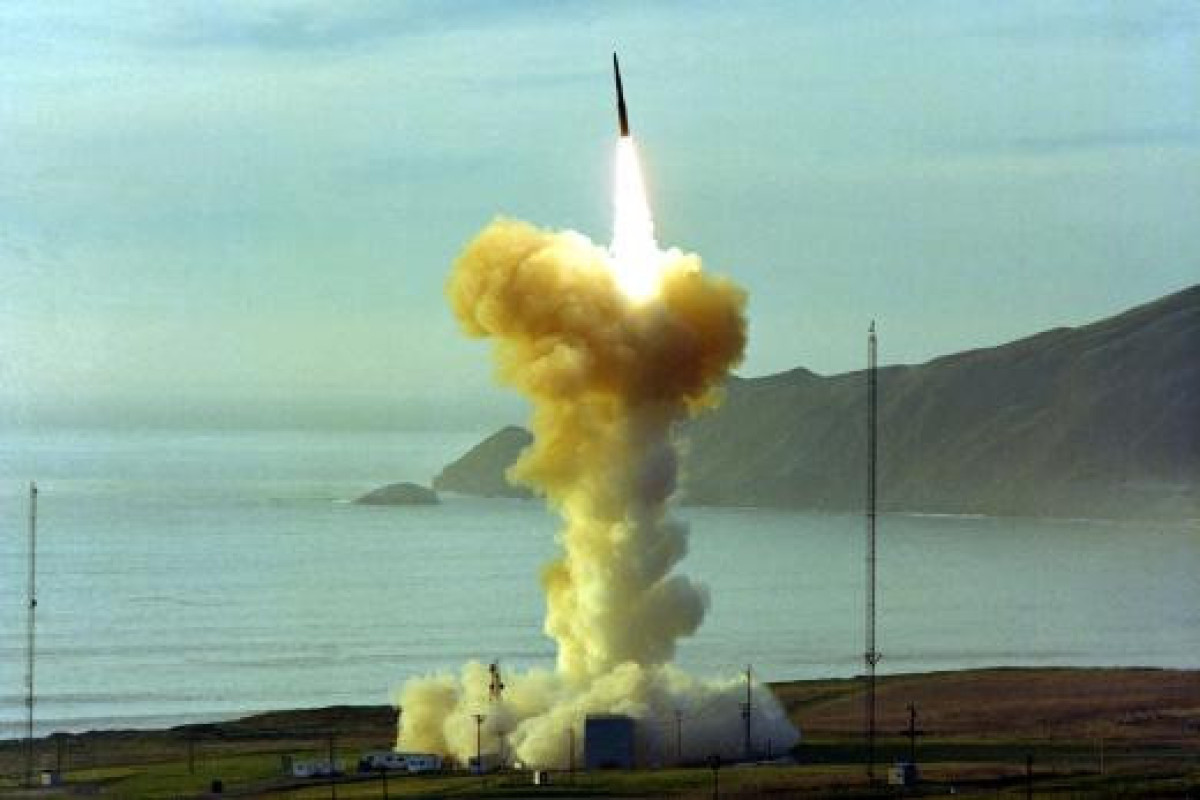 США проводят второй тест ракеты Minuteman III за неделю