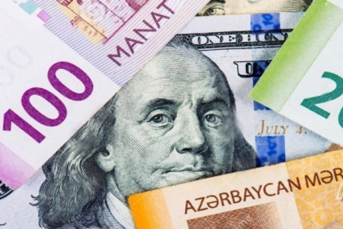 S&P: Правительство Азербайджана может внести корректировки в курс маната  