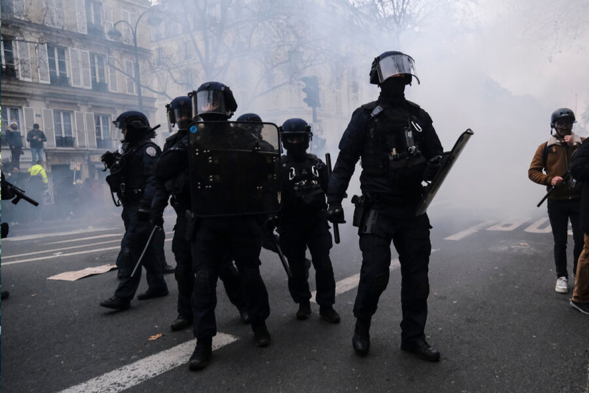 В Париже на акции протеста произошли беспорядки