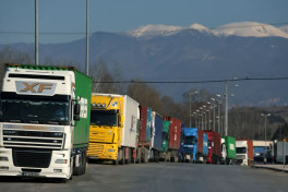 Объем перевозимых грузов по транспортным коридорам Азербайджана составил 10 723,6 тысч тонн