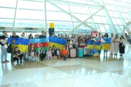 В Баку прибыли еще 30 детей из Украины-ФОТО 