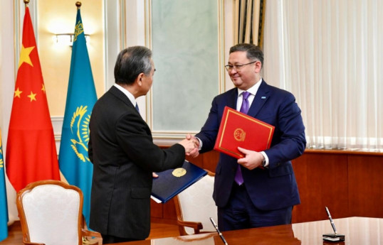 Казахстан и Китай утвердили соглашения по развитию Среднего коридора