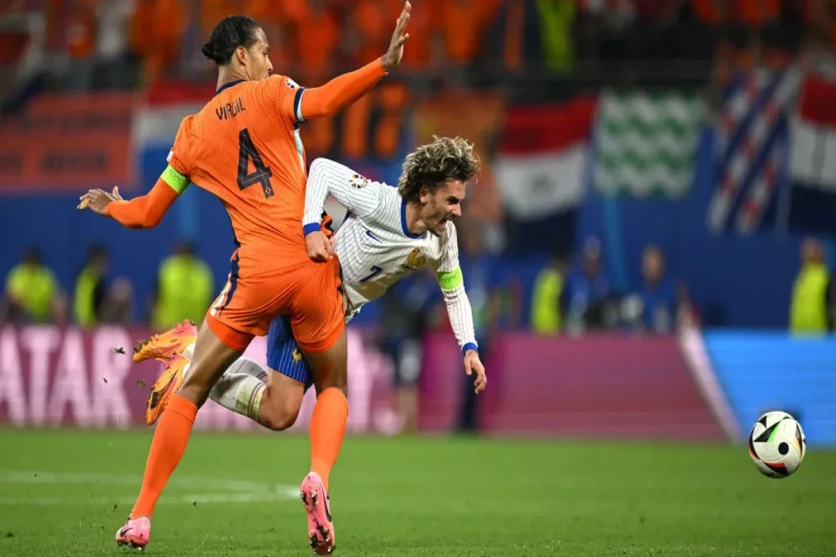 Франция и Нидерланды сыграли вничью в матче Евро-2024