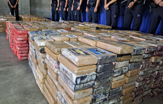 Полиция Эквадора предотвратила отправку более 2 тонн кокаина в Испанию