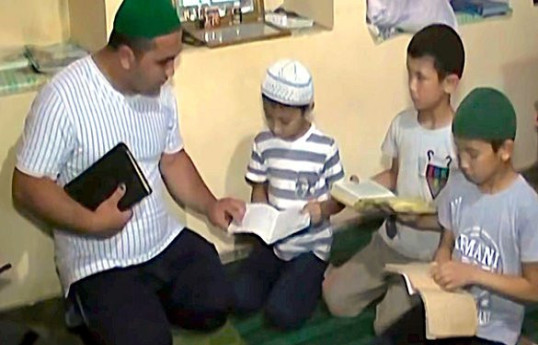 В Узбекистане родителей начнут наказывать за незаконное вовлечение детей в религиозное воспитание