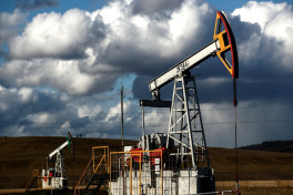 Цена на азербайджанскую нефть падает