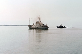 Военные корабли Каспийской флотилии России покинули бакинский порт-ФОТО 