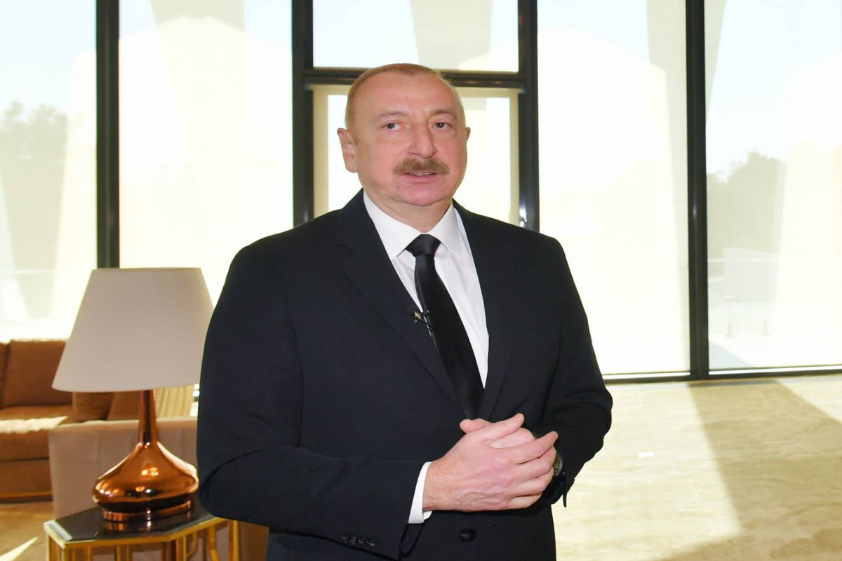 Ильхам Алиев: Мы избежали так называемого нефтяного проклятия, с которым столкнулись многие страны с запасами нефти и газа -ВИДЕО 