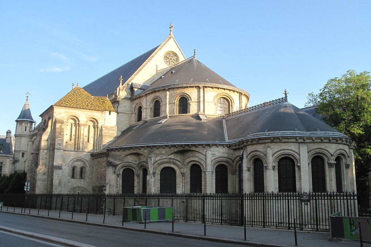 Парижский монастырь XVIII века перестроят в отель для бездомных и инвалидов