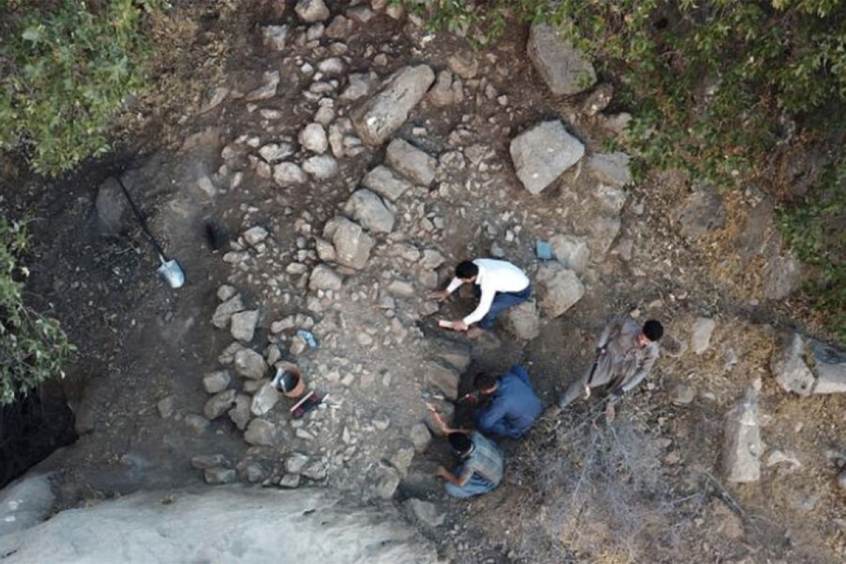 Обнаружена 1200-летняя гробница неизвестного вождя - АРХЕОЛОГИ 