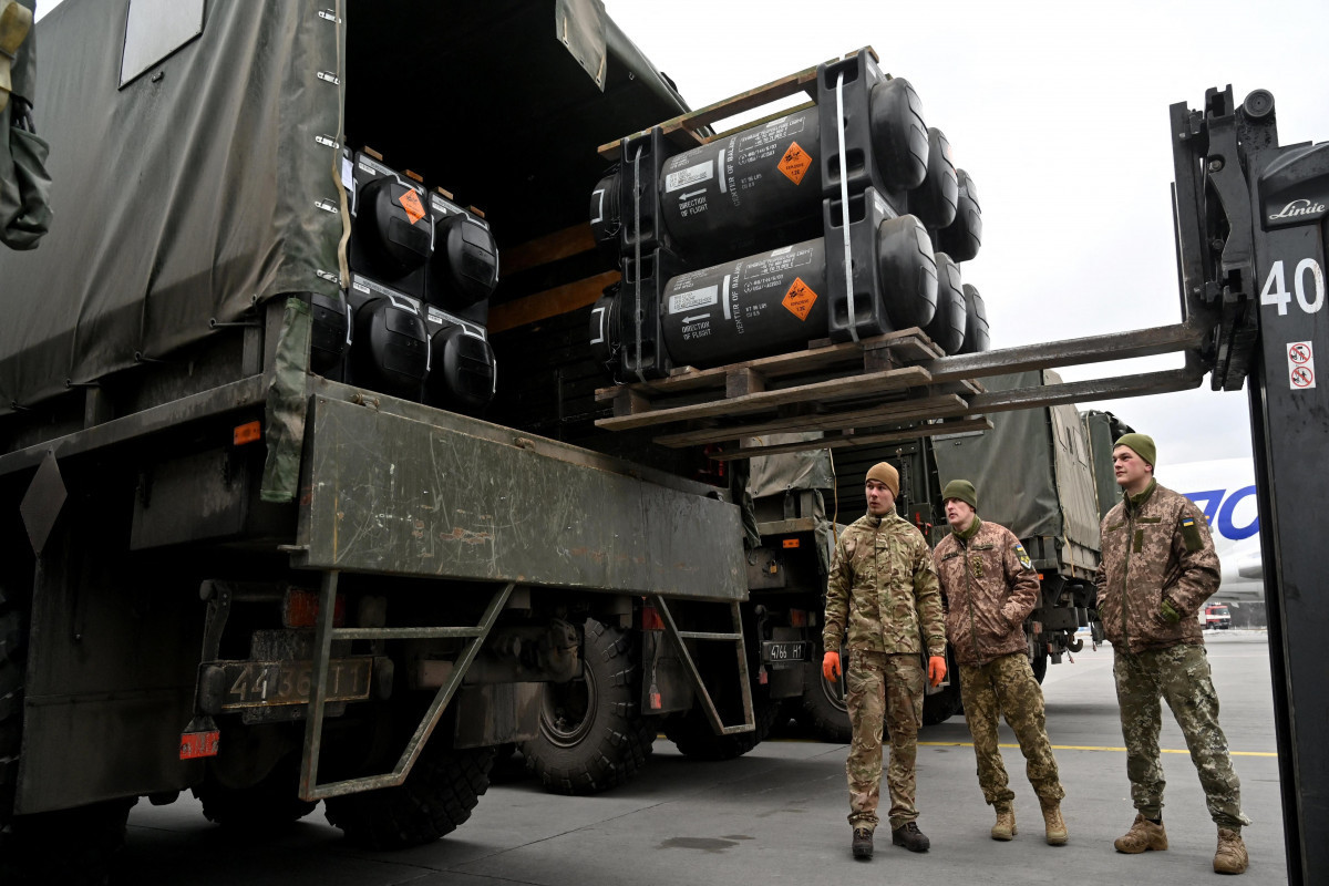США выделят Украине военную помощь на $300 млн - Белый дом 