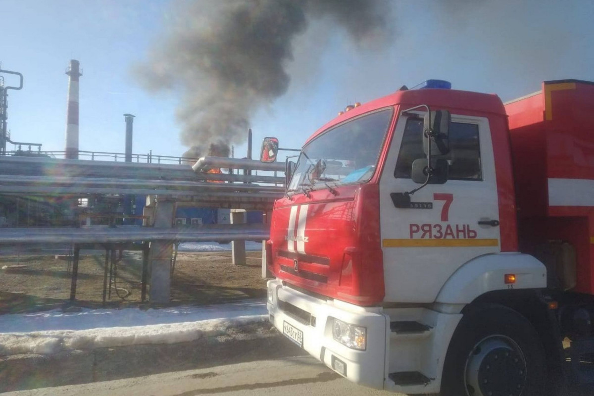 В Рязани беспилотники атаковали нефтезавод-ВИДЕО 