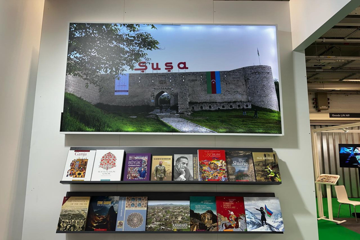 Книжная продукция Азербайджана представлена на Лондонской ярмарке-ФОТО 