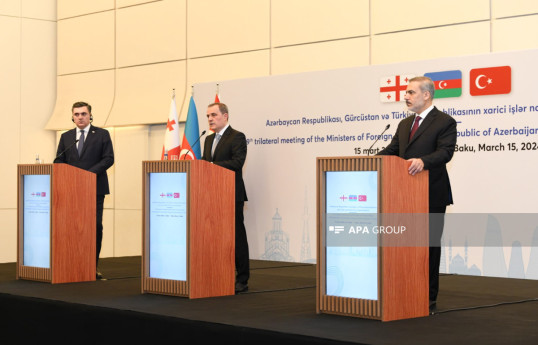 Главы МИД Азербайджана, Грузии и Турции подписали Бакинскую декларацию