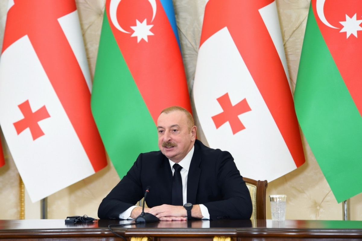 Ильхам Алиев: У Грузии и у Азербайджана большой потенциал возобновляемой энергии