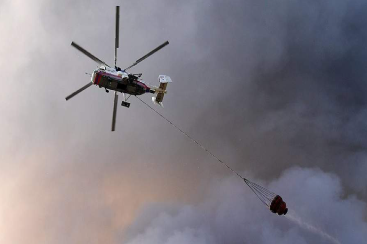 Вертолёты задействованы в тушении пожара в «Крокус Сити Холле»