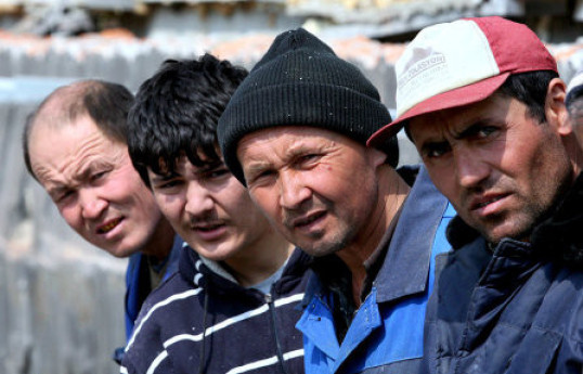В таджикских диаспорах рекомендовали гражданам Таджикистана не выходить из дома по вечерам