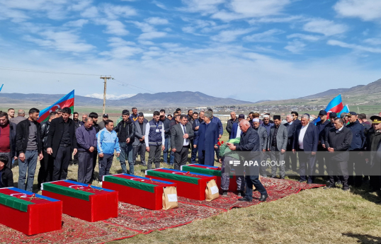 Останки 7 жертв Ходжалинского геноцида захоронены на Аллее шехидов в Ходжалы-ВИДЕО -ФОТО -ОБНОВЛЕНО 