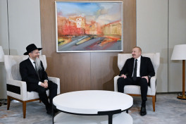 Ильхам Алиев провел встречу с главным раввином России
