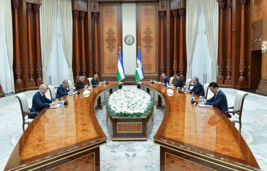 Джаббаров встретился с президентом Узбекистана Шавкатом Мирзиёевым