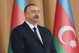 Ильхам Алиев поздравил православную христианскую общину Азербайджана