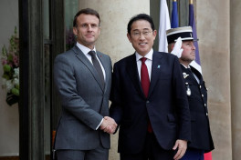 Франция договорилась с Японией разместить войска на ее территории