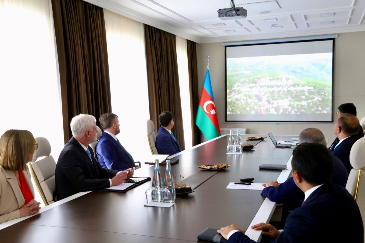 Посол США встретился в Шуше со спецпредставителем президента Азербайджана-ФОТО 