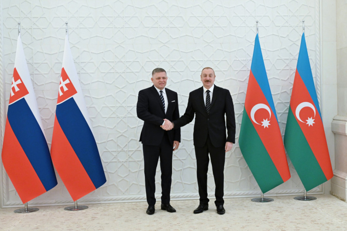 Президенты Азербайджана и Словакии провели встречу один на один-ФОТО -ОБНОВЛЕНО 