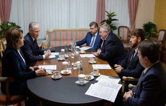Мухтар Бабаев обсудил с вице-премьером РФ подготовку к COP29