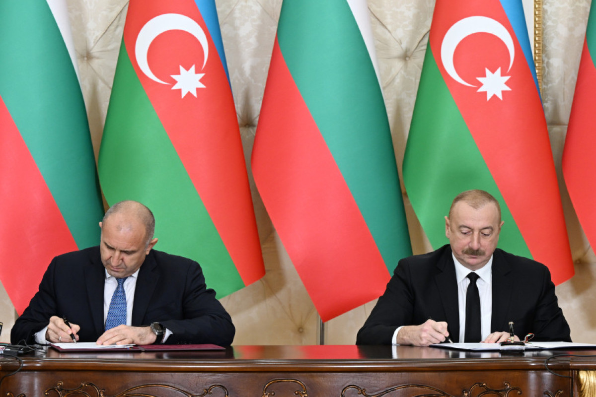Президенты Азербайджана и Болгарии подписали документы и декларацию 