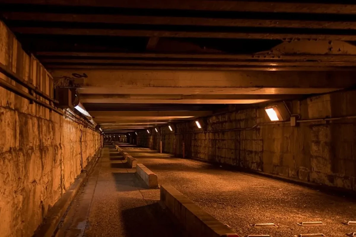 Украина создает сеть секретных подземных оборонных предприятий - El Mundo 
