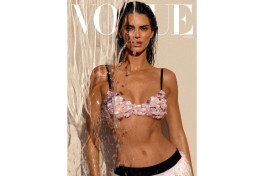 Кендалл Дженнер снялась под водой для обложки Vogue