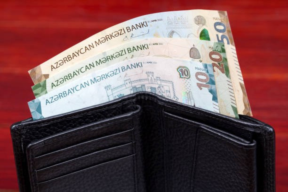 В Азербайджане могут ввести почасовую минимальную заработную плату