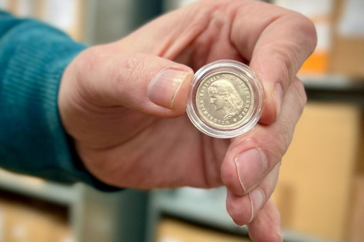 Редкую голландскую монету продали за 1 миллион евро на аукционе