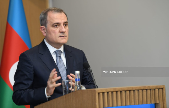 Байрамов оценивает переговоры между Азербайджаном и Арменией позитивно