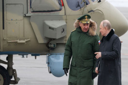Bloomberg: Путин отправил Шойгу в отставку из-за коррупции и неспособности эффективно вести войну    