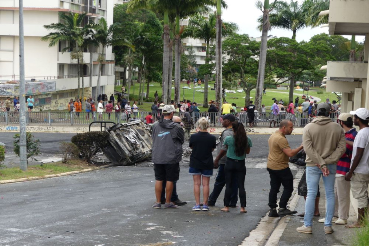 Власти Новой Каледонии говорят о "повстанческой" ситуации в стране-ФОТО 