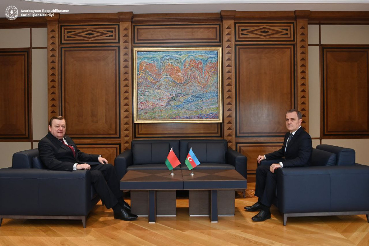 Байрамов провел встречу с главой МИД Беларуси