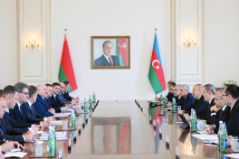 Ильхам Алиев и Александр Лукашенко провели встречу в расширенном составе -ОБНОВЛЕНО 