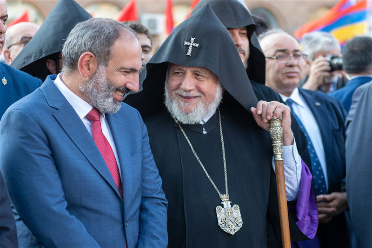 Власть против церкви: Европейское Средневековье в Армении – МНЕНИЕ 