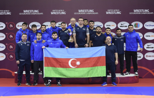 Сборная Азербайджана по борьбе впервые стала чемпионом Европы U-23