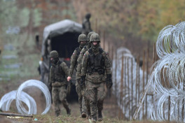 Польша стягивает войска к границе с Беларусью