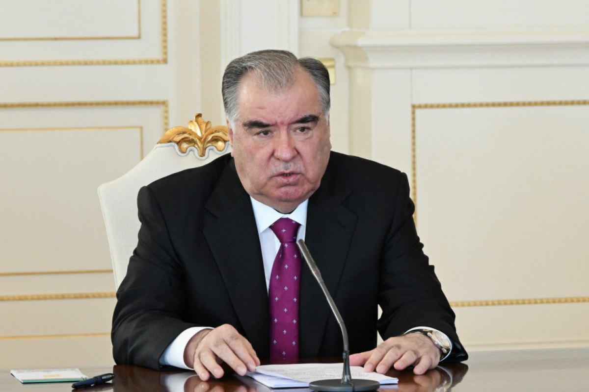 Рахмон: Азербайджан является надежным другом и партнером Таджикистана