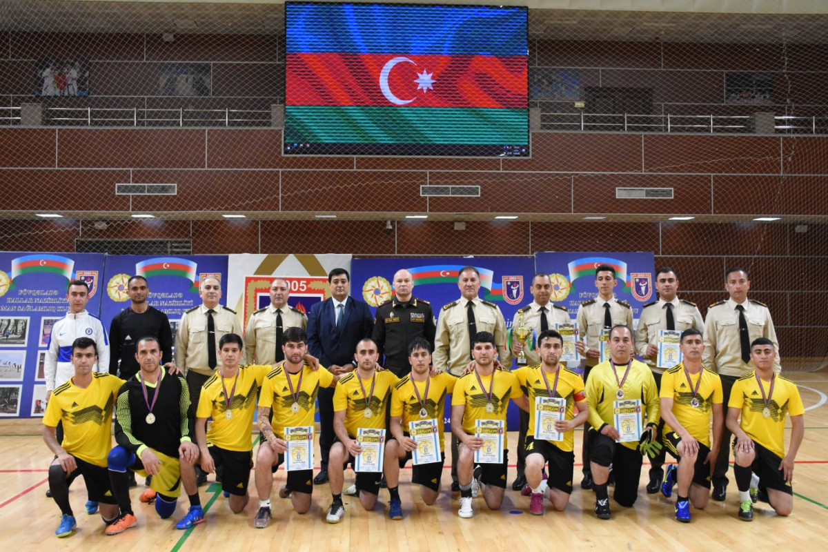 Сотрудники МЧС Азербайджана провели соревнования по мини-футболу -ФОТО 