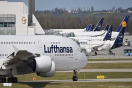 Самолет Lufthansa экстренно сел в Ганновере - ПРИЧИНА 