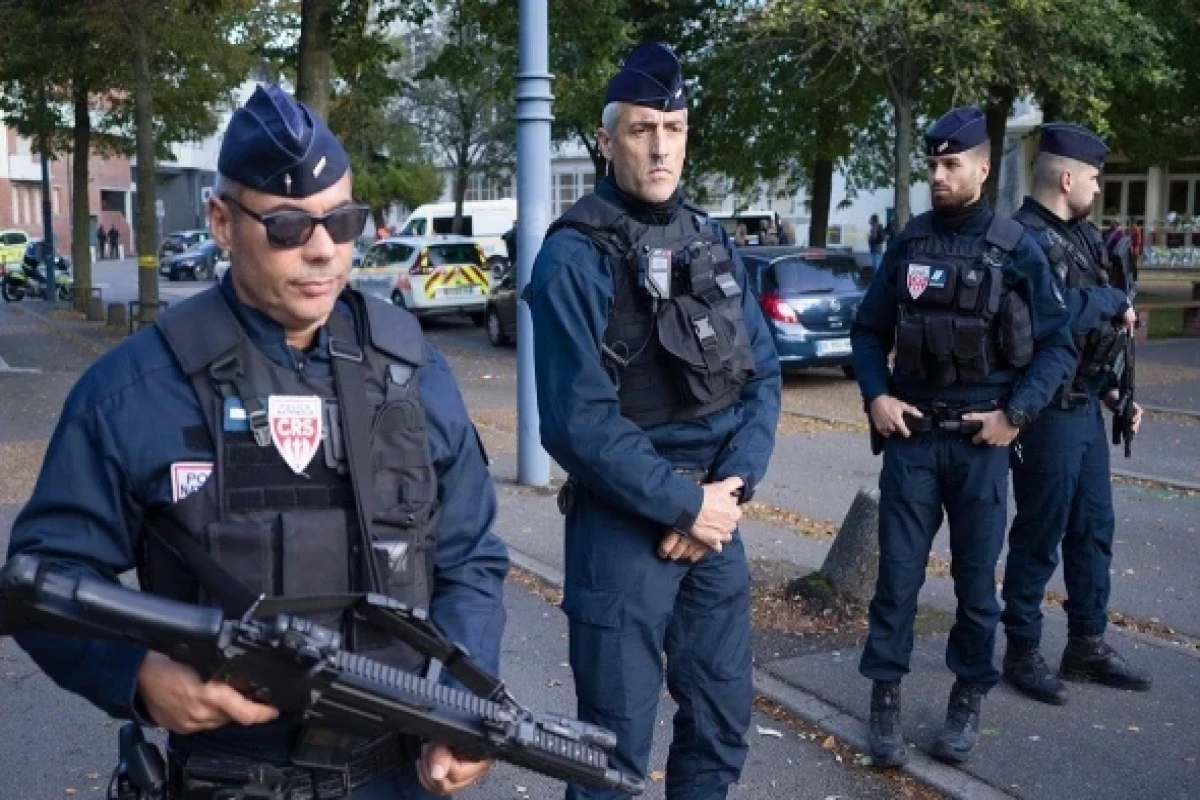 Во Франции задержаны 10 представителей чеченской диаспоры - СПЕЦОПЕРАЦИЯ 