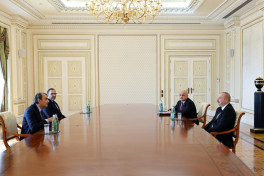 Ильхам Алиев принял соучредителя и председателя компании “CVC Capital Partners”