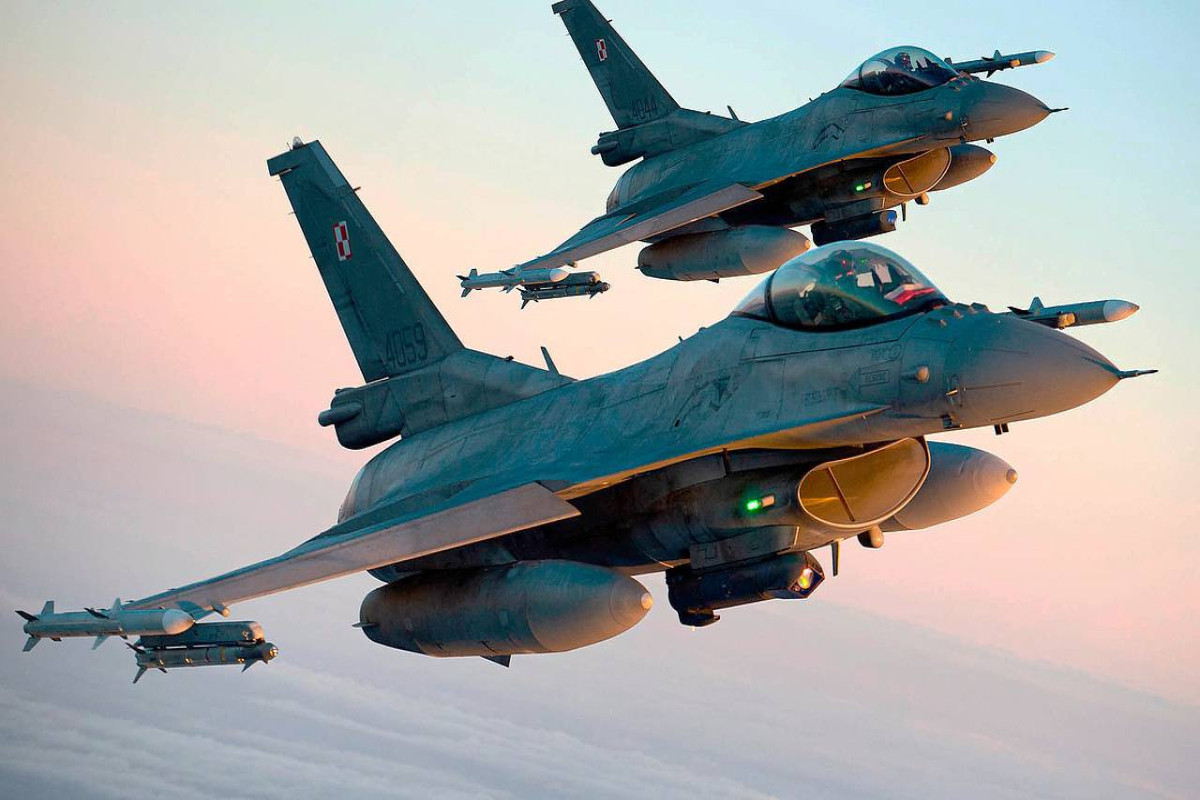 Москва рассматривает поставку Украине F-16 как сигнал НАТО в ядерной сфере - Лавров 